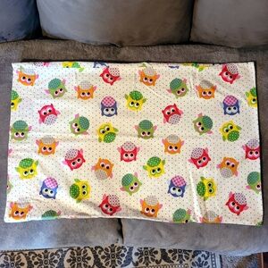 Vintage Flannel Polka Dot Cute Owl White Pillowcases, Set of 2